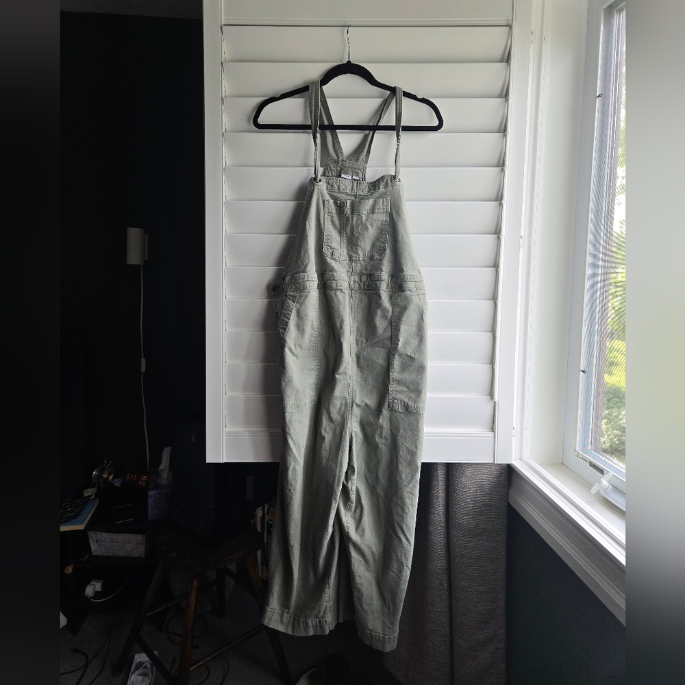 GAP Olive Green Large Women's Overalls/Jumpsuit